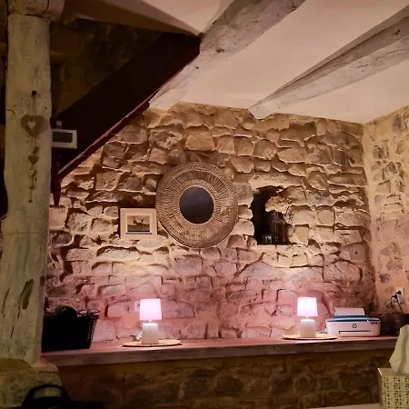 Charmante A Lussan Avec Piscine Privee Et Jardin Closa Villa *